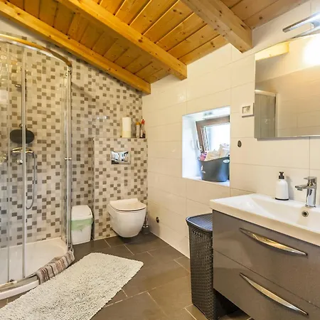 Casa Agnija - Authentic Istrian With Terrace And Garden Near The Sea * Peruški
